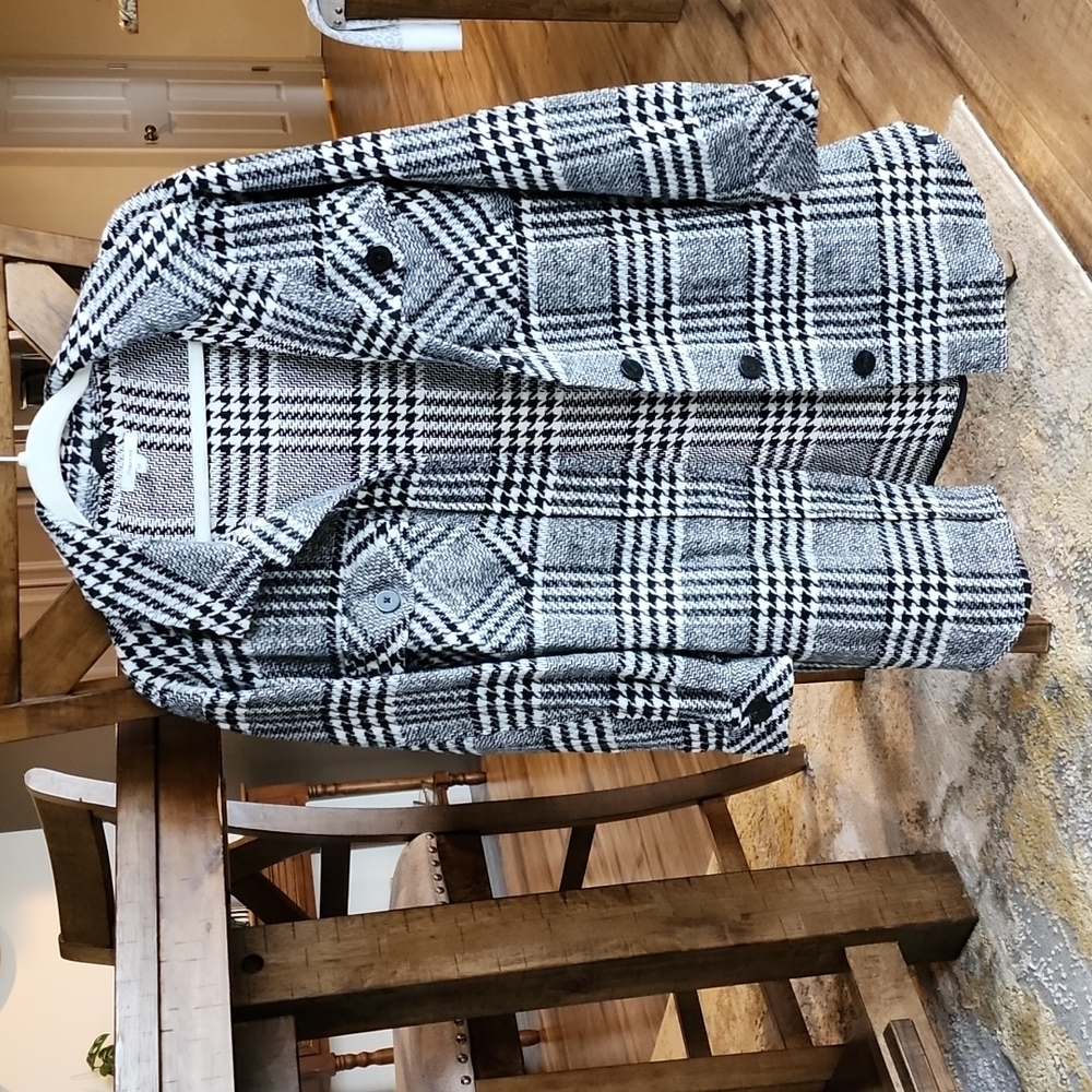 Houndstooth Shaket Maurices M Medium